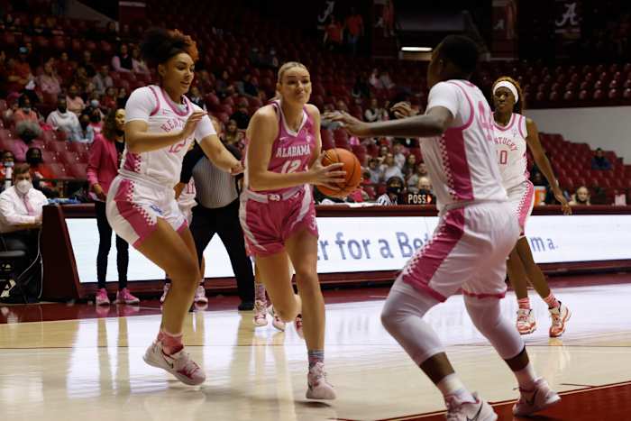 021322_WBB_CruceAl_Kentucky_JH1229